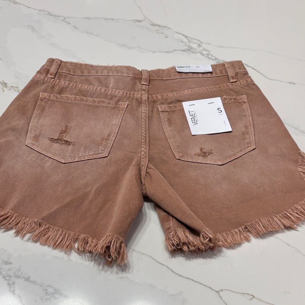 Vervet high rise Women's Frayed Brown Jean Shorts - Picture 6 of 15